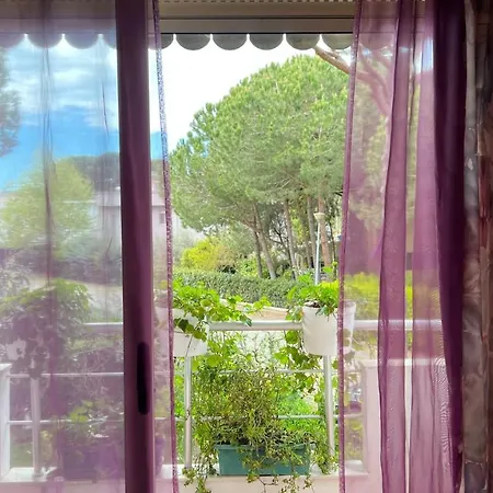 Summer Breeze G13, Lalzi Bay, Lura 1 דורס