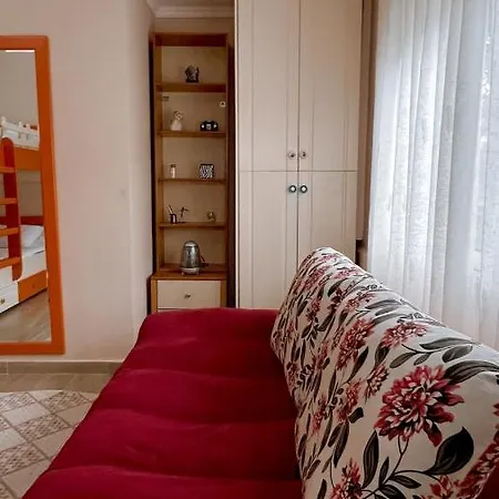 דירה Summer Breeze G13, Lalzi Bay, Lura 1 *