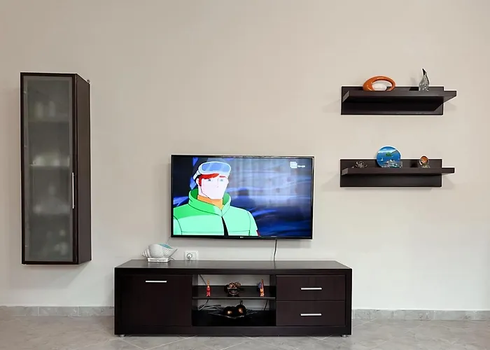Apartment Summer Breeze G13, Lalzi Bay, Lura 1
